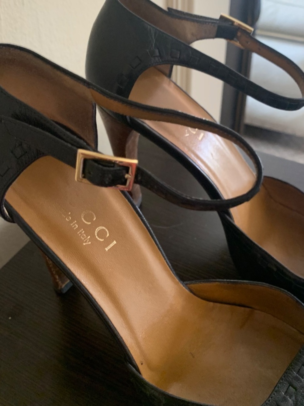 GUCCI Ankle Strap Heels (8) - Picture 4 of 12